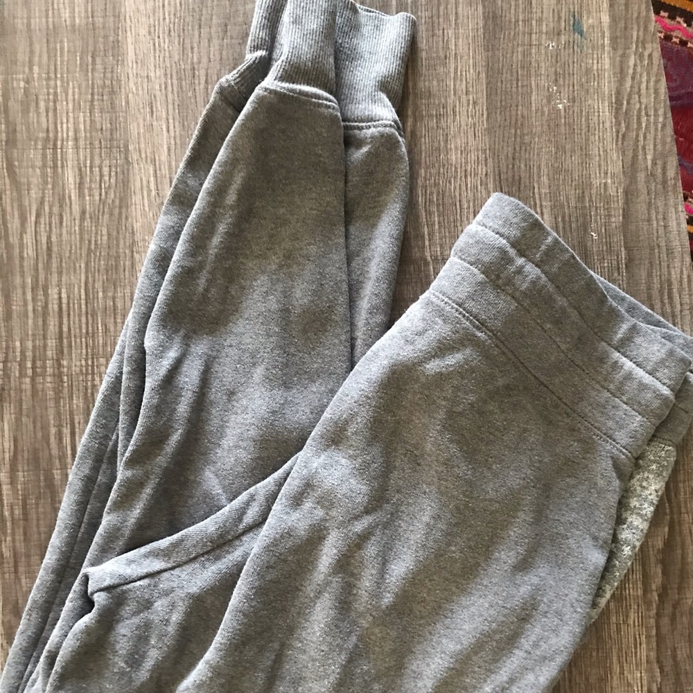 AE joggers - Picture 2 of 2